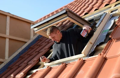 Pose de fenêtres de toit Velux à Lavours